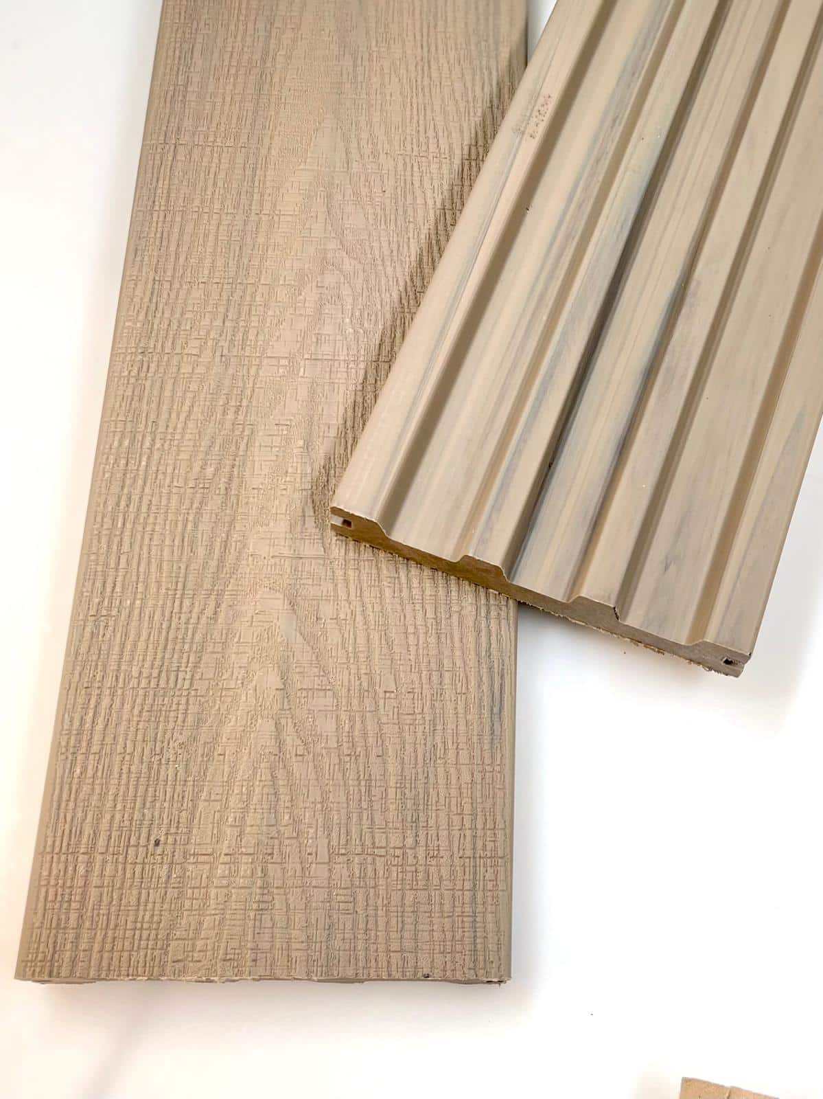 דק סינטטי ROC PROFESSIONAL דור 3 מצופה אלון עתיק 23X140 סמי סוליד